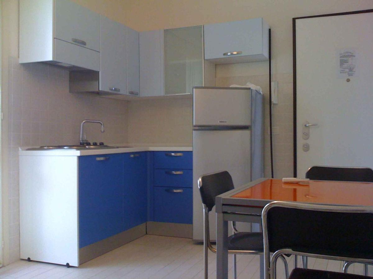 Apartment In Marina Di Massa - Toskana 24103 Zewnętrze zdjęcie